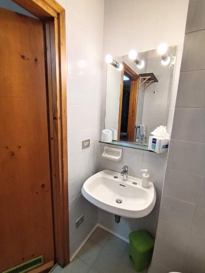 Accogliente Appartamento A Firenze Con Parcheggio Bagian luar foto