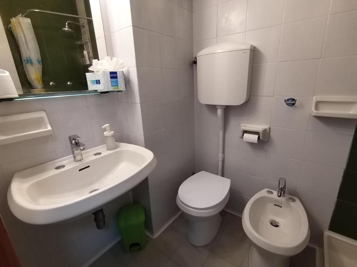 Accogliente Appartamento A Firenze Con Parcheggio Bagian luar foto